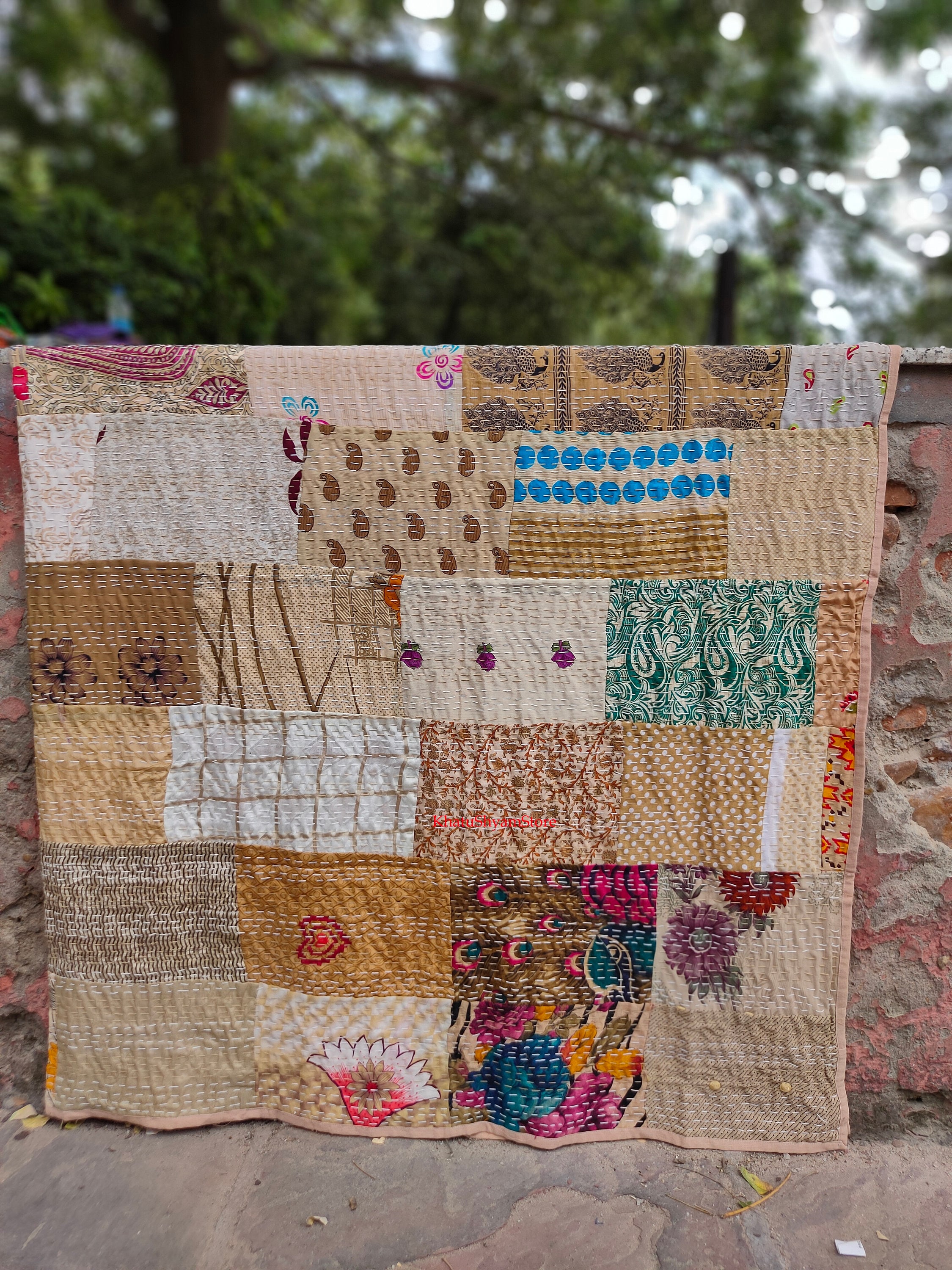 Bohemian Patchwork Quilt Kantha Quilt Handmade Vintage Quilts Boho King Size Bedding Throw Blanket Bedspread (Assorted Patches)