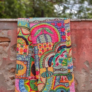 Indian Kantha Quilt Handmade Kantha Bedcover Indian Quilt Couvre-lit Jeter Couverture en coton Quilt à vendre, Quilt cadeau image 5