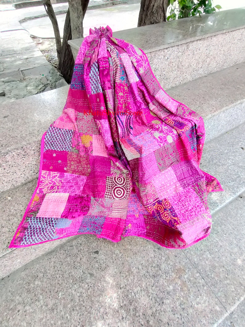 Silk Patch Work Kantha Quilt Blanket Bedspread Patch Kantha Throw Kantha Rallies Sari Quilt Pink