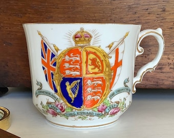 Rare! Aynsley Coronation Cup, 1937 King Edward VIII (Abdicated Before Ceremony), Fine Bone China, Vibrant Hand Painted Royal Coat of Arms