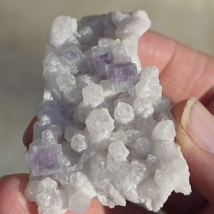 UV-Reactive Cubic Fluorite and Micro-Quartz with Stand, Uv-reactive Fluorite/Quartz from YGX China, US Seller w/ fast Shipping!!