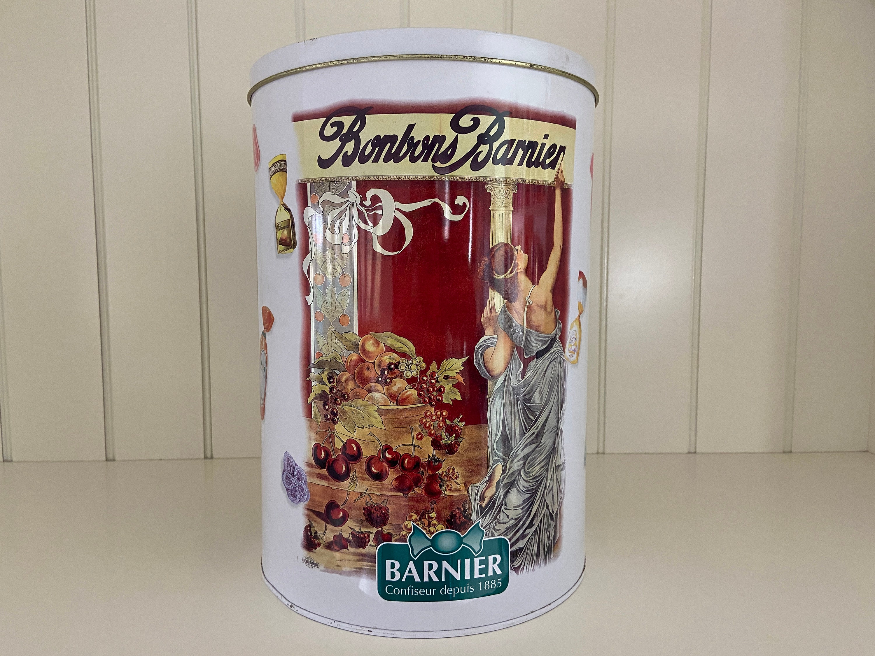 Vintage Sweet Tin, Français Barnier Décor de Cuisine, Art Decor, Collectible Large Biscuit Trinket K