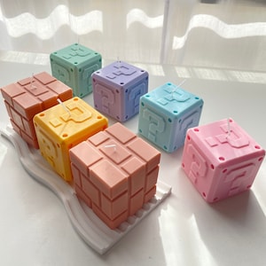 マリオ クエスチョン ブロックとブリック ブロック キャンドル / 手作りのアロマキャンドルと装飾キャンドル