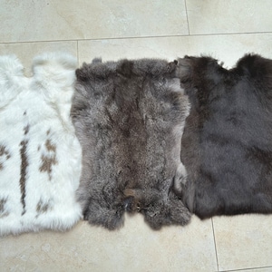 Natural Rabbit Fur Pelt: Craft Grade Animal Skin (40x30cm)