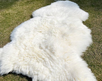 Complete 90*60 cm Sheepskin. 100% Natural Pelt. Suitable for Making Carpets, Coats.Tanned Fur,Fabric Notions,Soft Fur