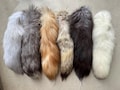 1 Pcs Full Foxtail or Coyote tail, 14-16". 6 colours Available, with soft fur. Animal horse farts, fox fur. fur cat toy.
