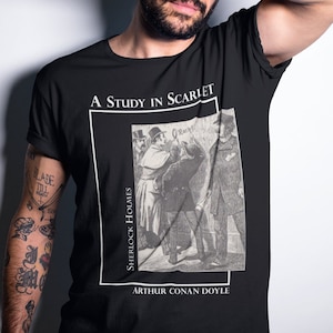 Camiseta de Sherlock Holmes / Camiseta de Un estudio en escarlata / Regalo para amantes de los libros / Camiseta de libros / Regalo para amantes de los libros / Arte de libros / Camiseta de ratón de biblioteca / Camiseta vintage
