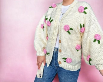 Pink Roses Cardigan , Chunky Cropped Cardigan For Woman , White Sweater With Pink flowers , Unique gift for women , Vintage Roses