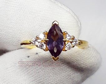 Natural Alexandrite Ring Minimalist Engagement Anniversary Ring-Handmade Ring-3.5x7 mm marquss Shape Micro Gold Silver Ring-Gift For Her