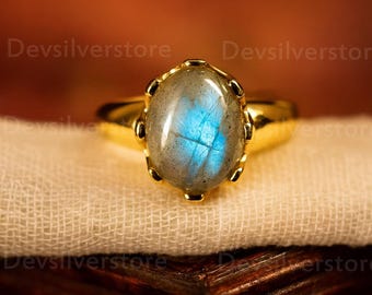 Anello in labradorite naturale, regalo di anniversario o compleanno per lei, anello in argento placcato oro, pietra cabochon ovale, regalo per lei/lui