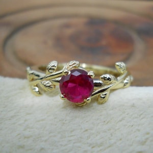 Silver Leaves Ruby Ring, 925 Sterling Silver Ring, Minimal Gemstone, Handmade Ring, Wedding Ring, Women Flowers Ring, Birthday Gifts Her