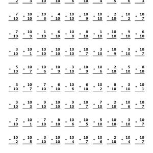 Könnte beinhalten: Ein weißes Mathematik-Arbeitsblatt mit zehn Zeilen zu je zehn Additionsaufgaben. Oben auf der Seite befinden sich leere Zeilen für Name, Datum und Punktzahl von 100. Jede Aufgabe besteht aus zwei vertikal untereinander stehenden Zahlen.
