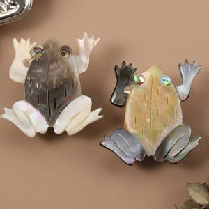 Mother of Pearl Frog Knob, Abalone Shell Cabinet Knob, Unique Animal Drawer Pull, Ocean Style Furniture Handle, Cute Bathroom Kitchen Knob