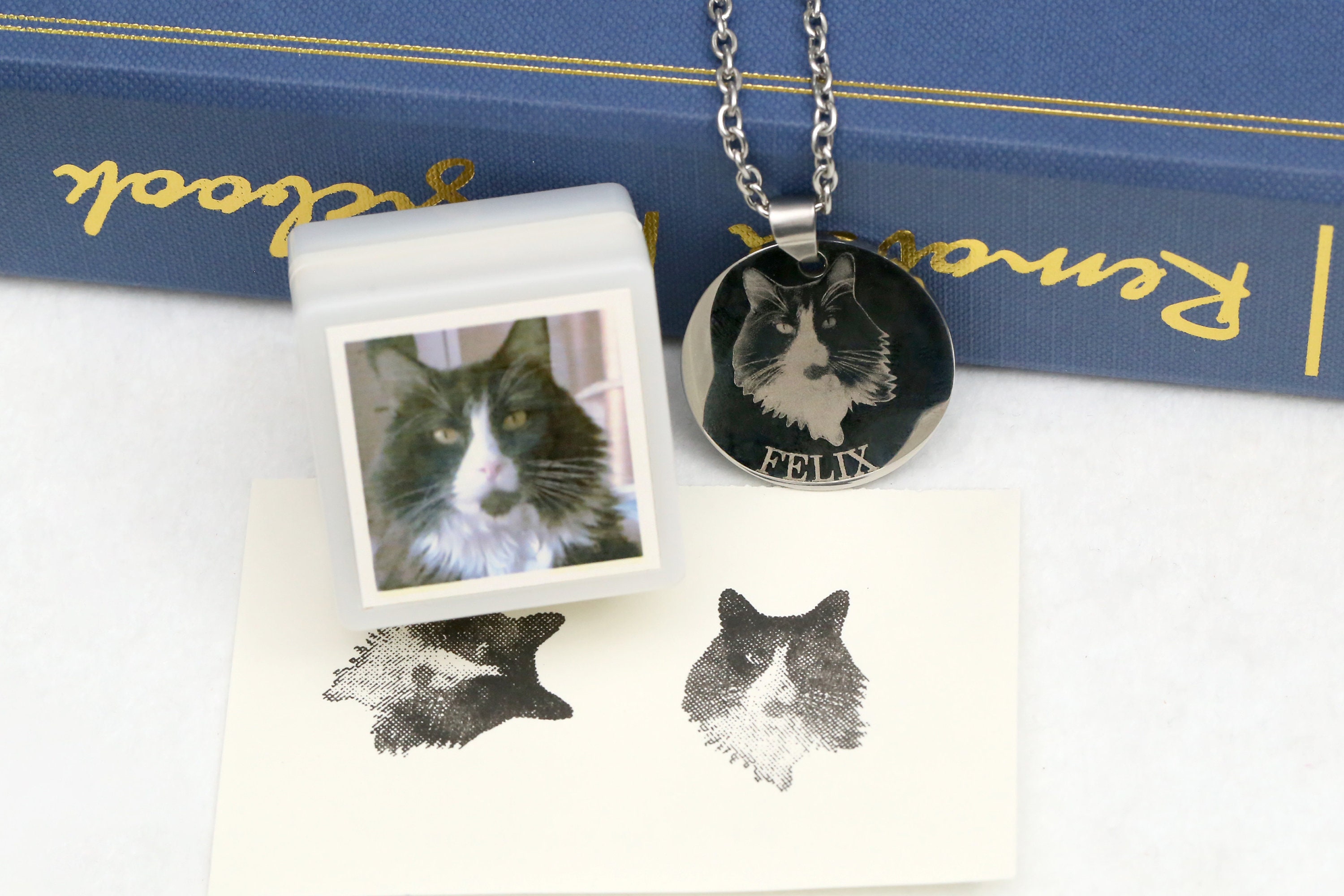 Personalized Custom Cat Portrait Ink Stamp - Unique Pet Face Stamp for Cat Lovers - Customizable Gift!