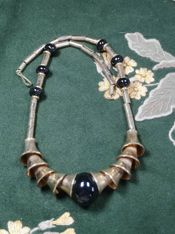 Mid Century Halskette mit Keramik Perlen - image 1