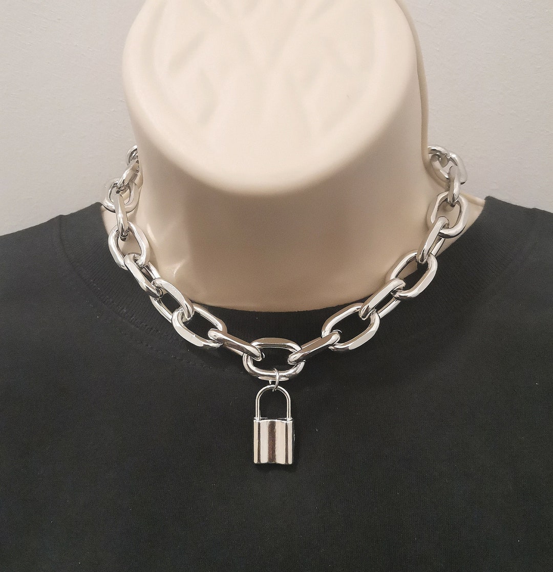 thumbnail image 2 of Stainless Steel Padlock & Key Chain Necklace - Punk Rock Sid Vicious Style Pendant 2 of 6