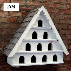 Medium Hole Birdhouse for Medium Birds with 4 Tiers 10 Holes, Hole Size 8x11cm. Made from pine with shingle roof.