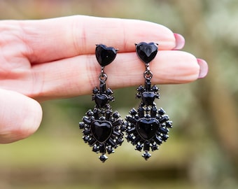 Black drop earrings heart