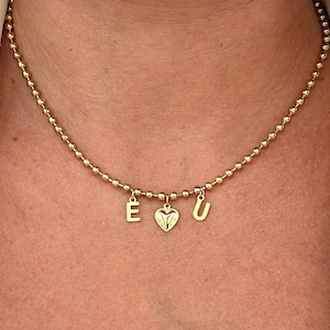 Collar personalizado de acero inoxidable 100% en cadena de bolas de oro o plata, collar con nombre, mensaje, collar con alfabeto, collar con inicial.