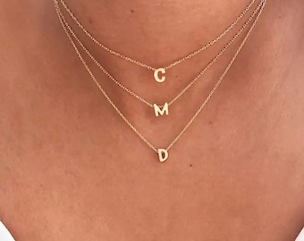 Gold or silver women's initial necklace in stainless steel alphabet letter necklace