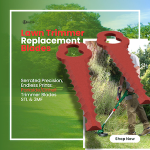 Op de afbeelding: De afbeelding toont rode vervangende grastrimmermessen met een gekartelde rand. De tekst op de afbeelding luidt "Gras Trimmer Vervangingsmessen" en "Gekartelde Precisie, Eindeloze Prints: Parkside/Einhell Trimmer Blades STL & 3MF". Op de achtergrond is een persoon te zien die een trimmer gebruikt.