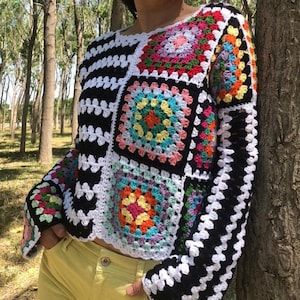 PDF PATTERN,Crochet Sweater Pattern, Granny Square Sweater with Video Tutorial, Unique Boho Patchwork  Crochet Cardigan Pattern Pdf