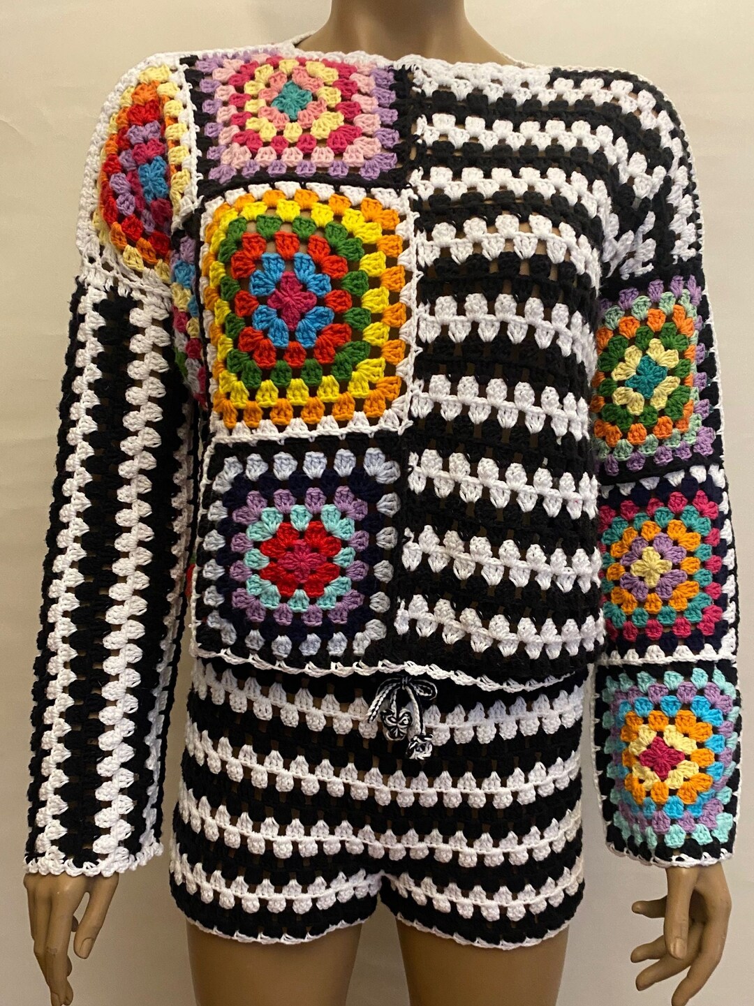 Patchwork Crochet Pullover Sweater, Handmade Granny Square Pullover  Sweater, Bohemian Patchwork Pullover Sweater - Etsy Hong Kong