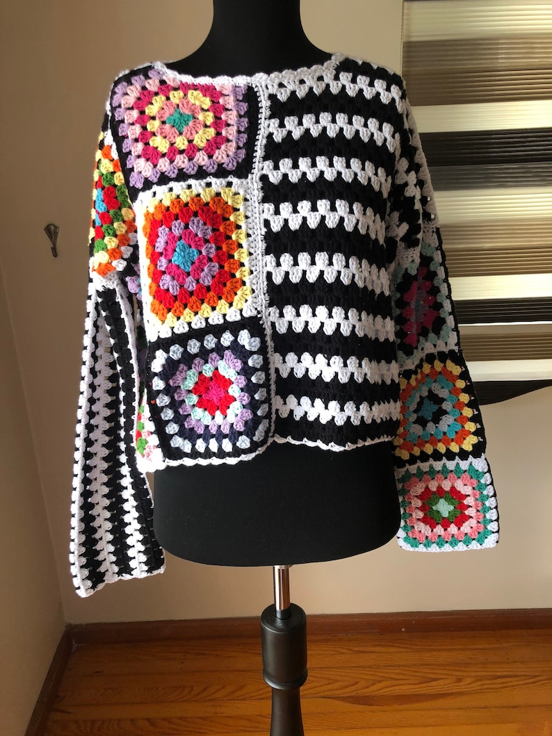Handgemaakte gehaakte deken oma deken trui stijl, gehaakte quilt, veelkleurig boho reizen accent decor plaid voor bank dekbed bank bed fauteuil woonkamer slaapkamer decor 119 x 79 cm (zwart
