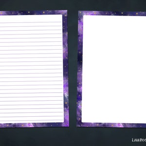 Peut inclure: Deux pages lignées imprimables avec une bordure de galaxie violette et dorée. La bordure présente un design de galaxie aquarelle avec des étoiles dorées.