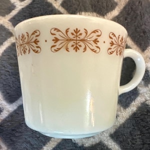 Pyrex tableware by Corning “Copper Filigree” Mug 718-40A