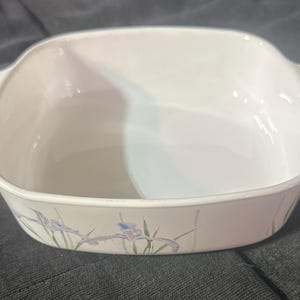 Corning ware A-1.5–B “Shadow Iris” 1.5 liter casserole Dish