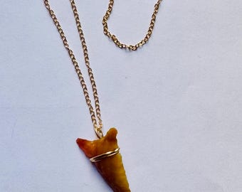 Jasper arrowhead necklace with gold-filled wire and 18 inch chain