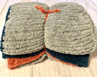 Crochet chunky blanket, chenille throw, handmade blanket, fuzzy throw, jumbo yarn, soft blanket