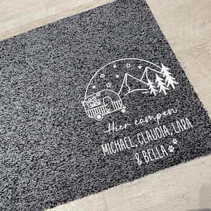 Camping Fußmatte mit Namen – Wohnmobil & Wohnwagen Türmatte, personalisiert, Geschenk