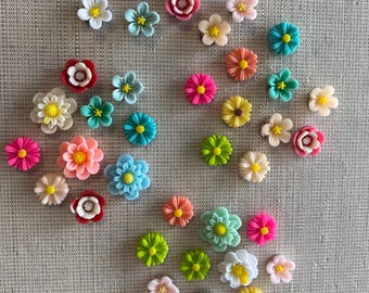 Flower Gem Push Pins: Gold Office Decor, Set of 10