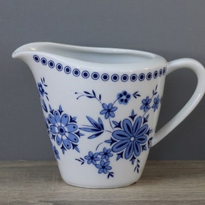 Seltmann Weiden Doris Bavarian blue small milk jug height approx. 6.5 cm TOP