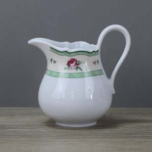 TCM Tchibo Marienbad Red Roses green rim milk jug height approx. 9.5 cm