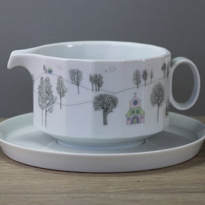 Rosenthal Winterreise Gravy Boat Saucer with Saucer