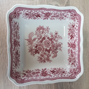 Villeroy & Boch Pheasant Red Bowl square approx. 17.8 cm Height approx. 5.7 cm