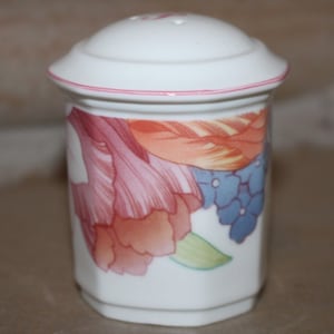 Villeroy & Boch Corolla pepper shaker, height approx. 7 cm