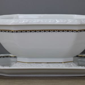 Rosenthal Maria weiß schwarze Schuppenkante m. Goldrand Sauciere m Unterteller