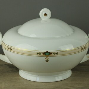 Villeroy & Boch Montserrat Paloma Picasso Terrine Bowl with Lid