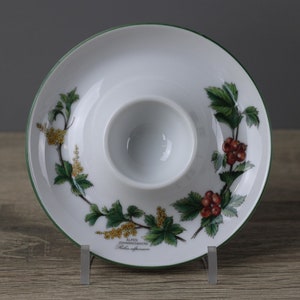 Seltmann Weiden Wild Berry Egg Cup with Bowl Rest / Currant Tray