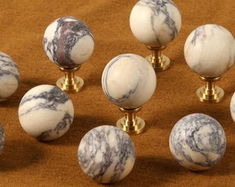 Luksusowa gałka do szuflady z marmurową kulą, gałki do szafek z naturalnego okrągłego marmuru, gałki do szafek z kulą, grawerowane na zamówienie okucia meblowe
