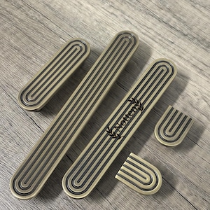 アンティークアーチキャビネットノブプル/真鍮ゴールド食器棚キャビネットノブハンドル/カスタム彫刻キャビネットハードウェアプル/ユニークなキッチンハンドルプル