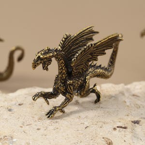 Solid brass Gothic Flying Dragon Knobs Pulls Dresser Knob Pull Handles Custom engraved Drawer Knob closet Cabinet Knob children&#39;s room Knob
