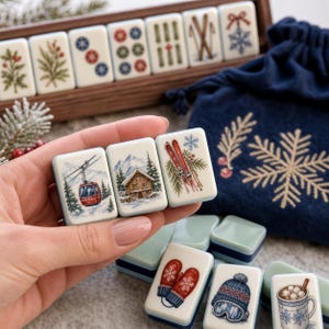 Jeu de Mahjong américain pour chalet après-ski, motif hortensia, 160 tuiles, bordure à quatre niveaux, cadeau de luxe pour une soirée jeux, cadeau idéal pour les amateurs de Mahjong.