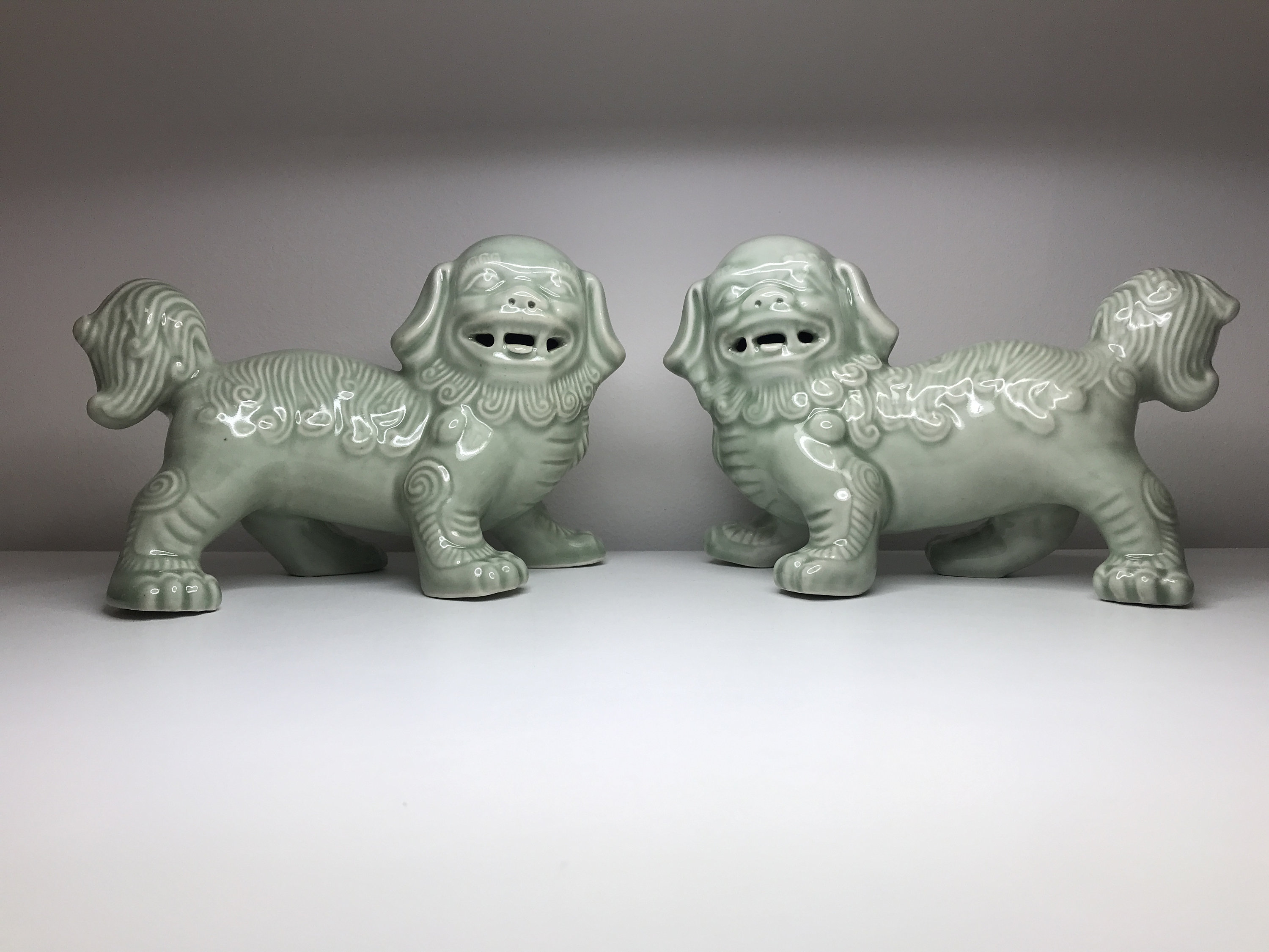 Porcelain fu dogs Clearance