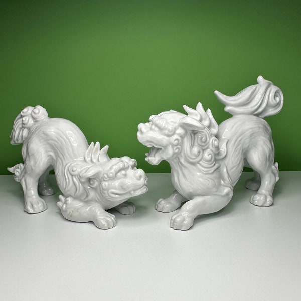 Foo Dogs - Fitz and Floyd Porcelain Foo Dogs - Stunning White Shishi Lions!