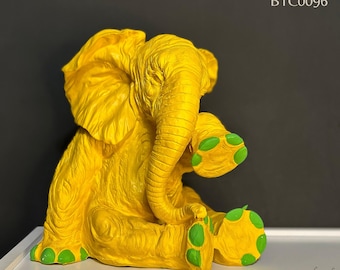 O gigante desajeitado (13,0 polegadas, estátua de bebê elefante, decoração artesanal, adorável escultura de ) Mukemel Designs -BTC0096